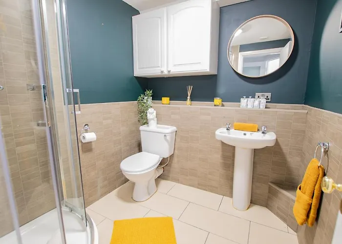 The Yellow Door By Shortstays