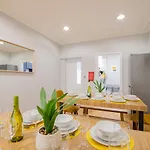Ferienhaus Large Group House -Temple Bar 2 Min Dublin
