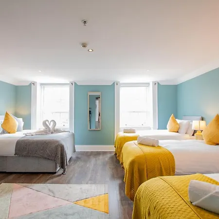The Yellow Door By Shortstays Tatil Evi Dublin