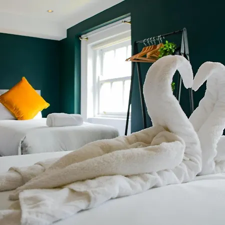 The Yellow Door By Shortstays