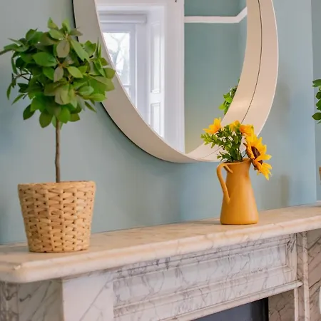 The Yellow Door By Shortstays Dublin