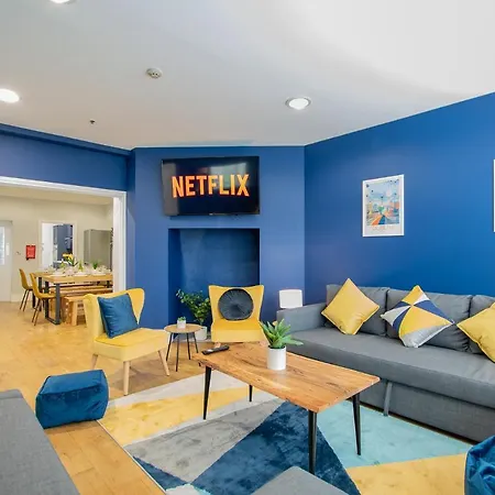 Vakantiehuis The Yellow Door By Shortstays Dublin