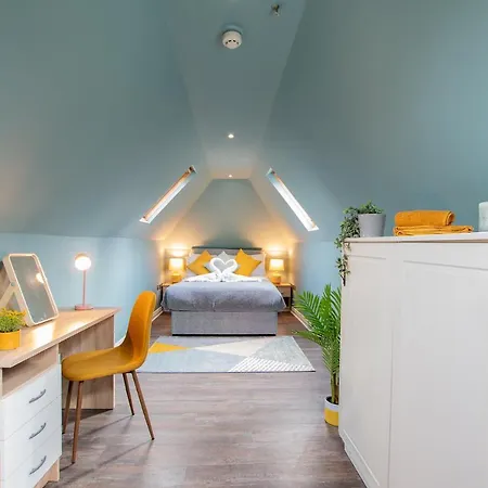 The Yellow Door By Shortstays * Dublin