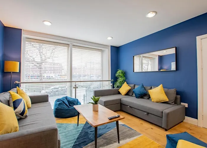 The Yellow Door By Shortstays