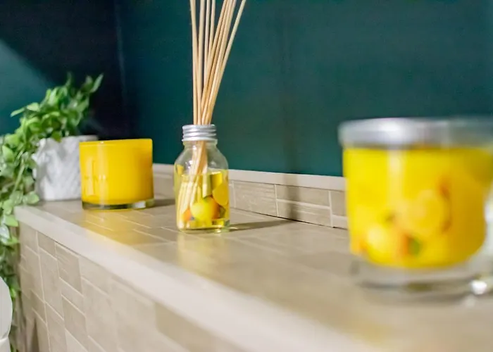 The Yellow Door By Shortstays Casa vacanze